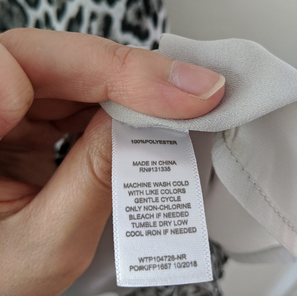 Black and White Animal Print Camisole - Picture 4 of 5